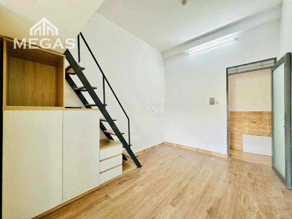 CHDV DUPLEX SIÊU RỘNG VÀ THOÁNG MÁT QUA ĐẠI HỌC VĂN HIẾN CHỈ 8P ĐI XE