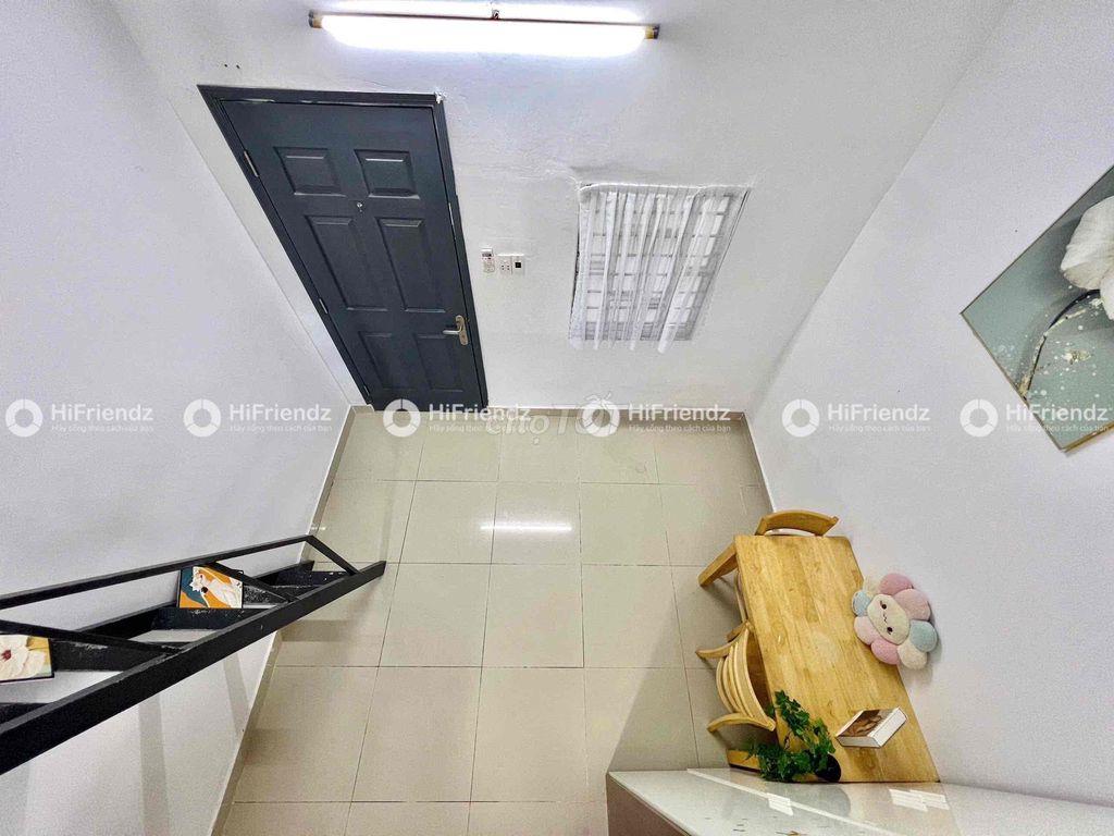 CHDV DUPLEX CỬA SỔ TRỜI, FULL NỘI THẤT QUA ĐH HỒNG BÀNG CHỈ 4P ĐI XE