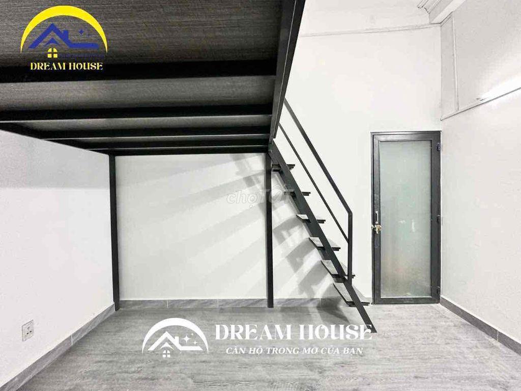 CHDV DUPLEX CỬA SỔ TRỜI, SẴN MÁY LẠNH, QUA ĐH VĂN HIẾN CHỈ 6P ĐI XE