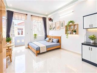 CHDV BAN CÔNG , SẴN NỘI THẤT, CHỈ VIỆC VÔ Ở, GẦN HỌC VIỆN HÀNG KHÔNG
