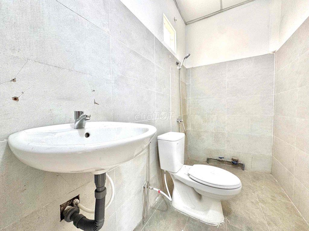NHẬN XE ĐIỆN!! , STUDIO CS TRỜI, QUA ĐẦM SEN CHỈ 5P ĐI XE, GIÁP Q11