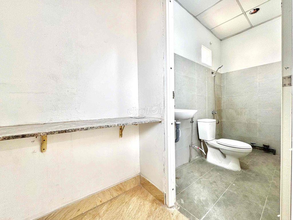 NHẬN XE ĐIỆN!! , STUDIO CS TRỜI, QUA ĐẦM SEN CHỈ 5P ĐI XE, GIÁP Q11