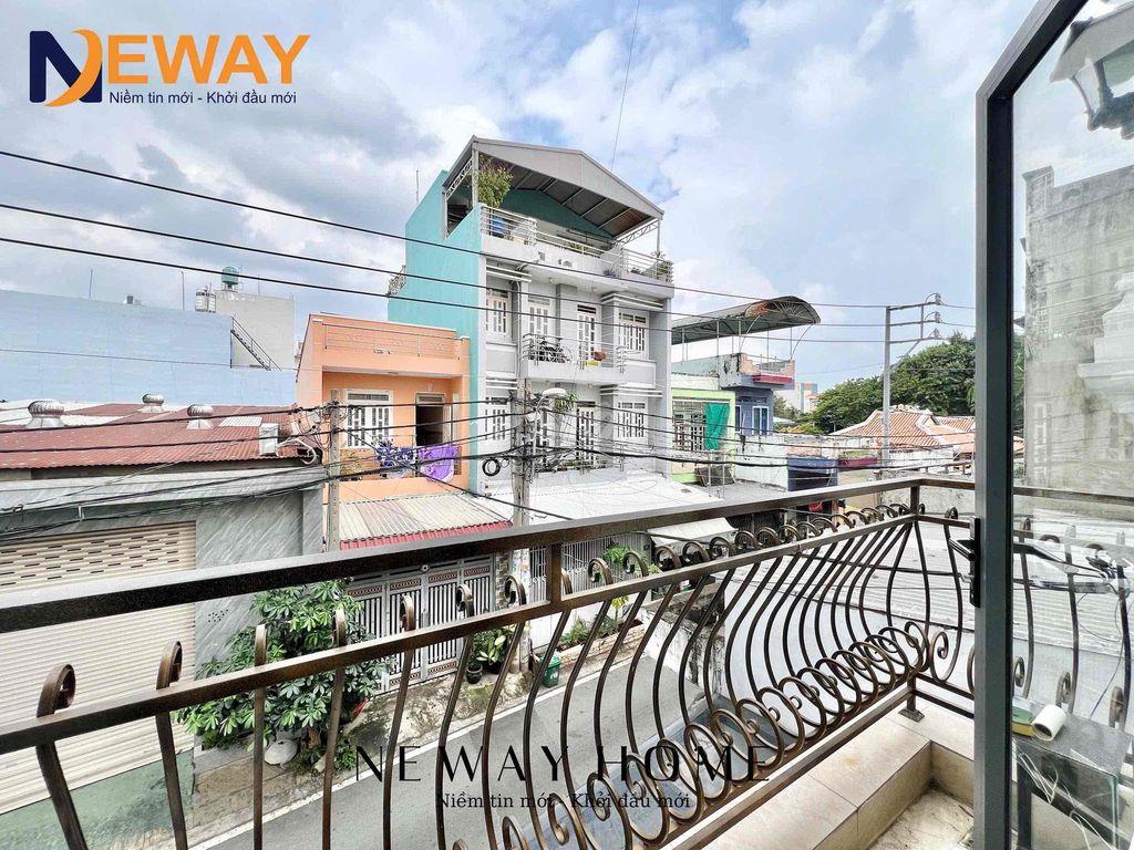 SIÊU PHẨM DUPLEX BAN CÔNG LỚN SIÊU THOÁNG MÁT NẰM GẦN NGÃ TƯ BỐN XÃ