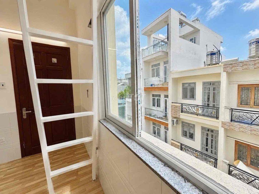 CHDV DUPLEX FULL NT, CỬA SỔ TRỜI SIÊU THOÁNG GẦN HỌC VIỆN HÀNG KHÔNG