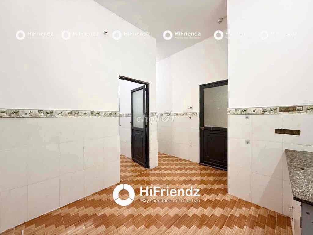 CHDV 2PN SẴN 2 MÁY LẠNH, NGAY 4 XÃ, QUA ĐẠI HỌC VĂN HIẾN 8P ĐI XE
