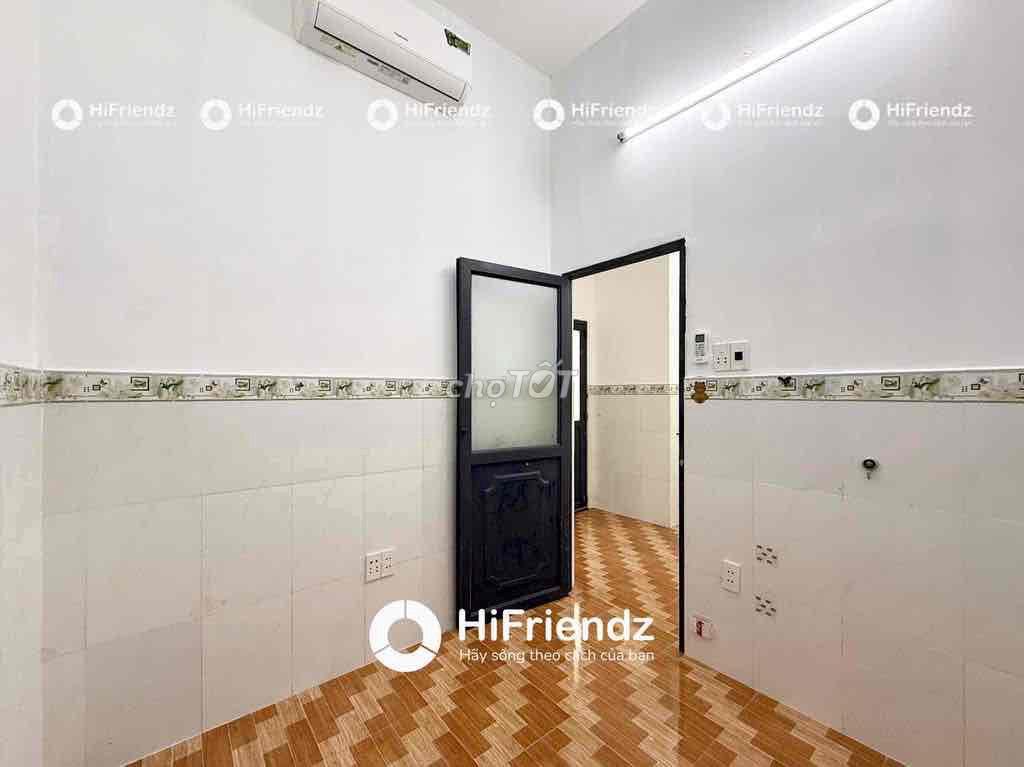 CHDV 2PN SẴN 2 MÁY LẠNH, NGAY 4 XÃ, QUA ĐẠI HỌC VĂN HIẾN 8P ĐI XE