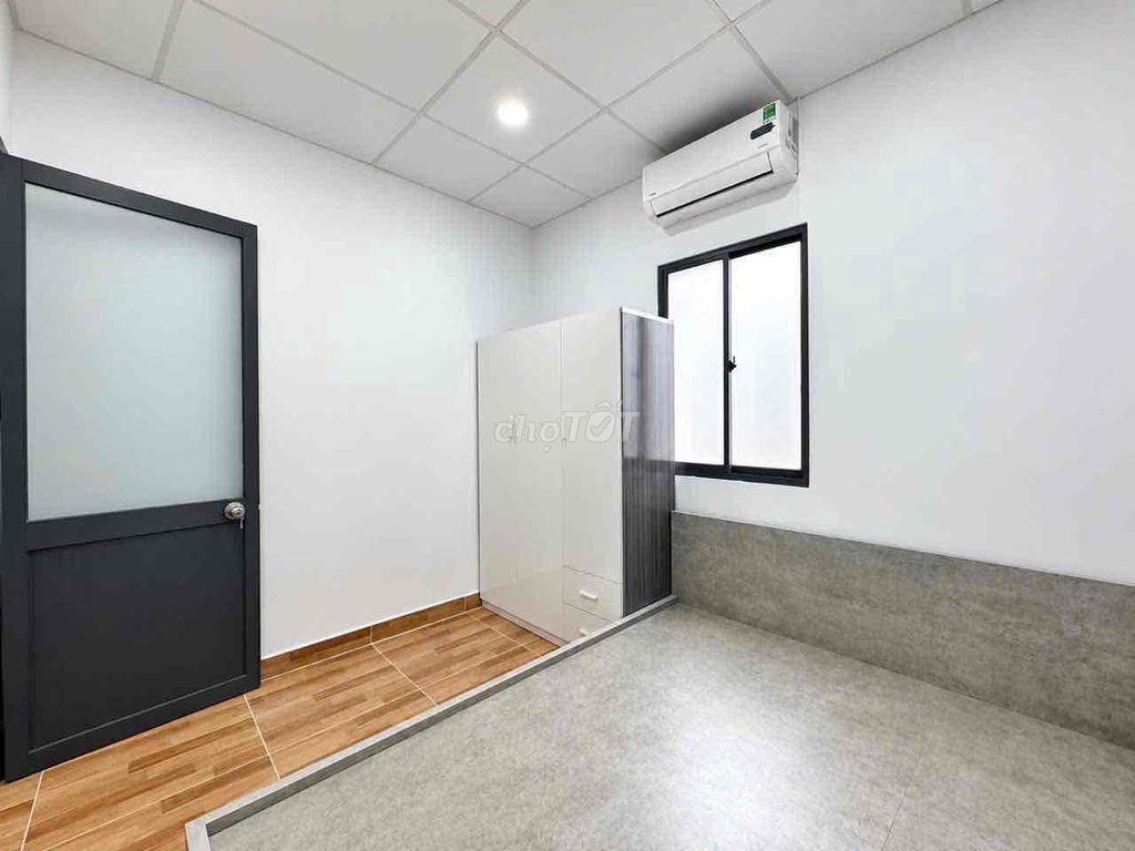 SIÊU PHẨM 2PN, 1PK SẴN NỘI THẤT CƠ BẢN, CỬA SỔ TRỜI NGAY ĐH CÔN THƯƠNG