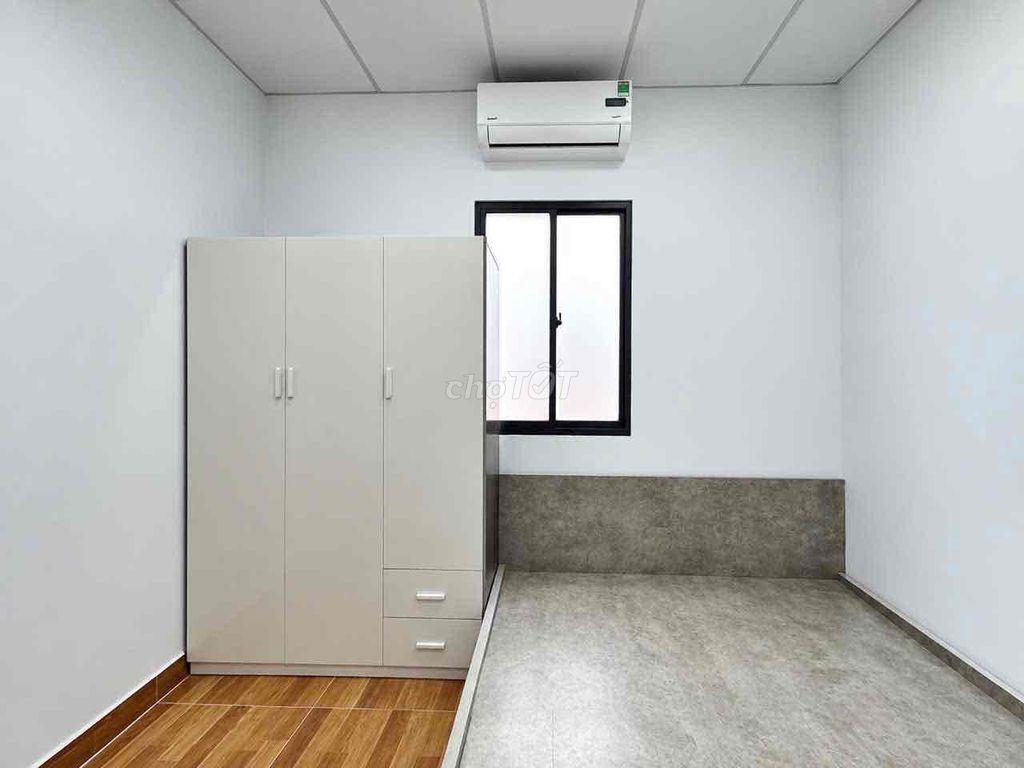 SIÊU PHẨM 2PN, 1PK SẴN NỘI THẤT CƠ BẢN, CỬA SỔ TRỜI NGAY ĐH CÔN THƯƠNG