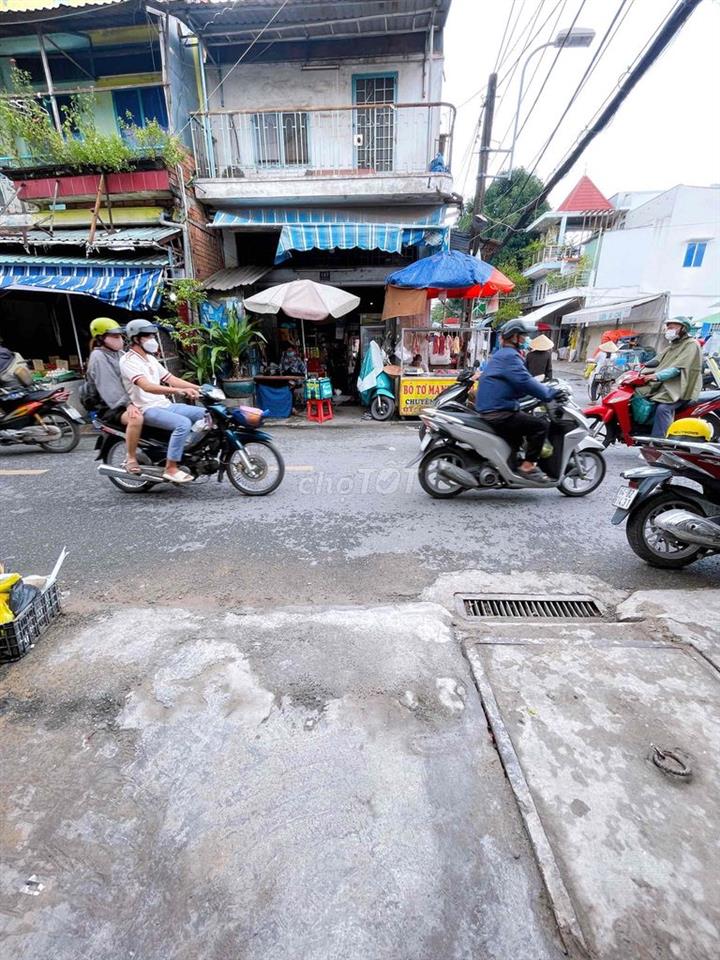 MBKD NẰM NGAY CHỢ BÌNH LONG, XUNG QUANH NHIỀU TIỆN ÍCH, CÓ THỂ Ở NGAY
