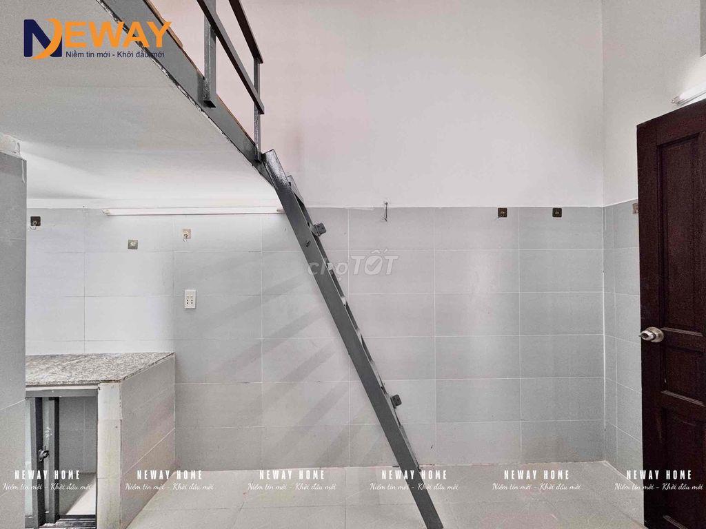 PHÒNG TRỌ DUPLEX BAN CÔNG GIÁ RẺ NGAY BỐN XÃ, GẦN ĐẦM SEN