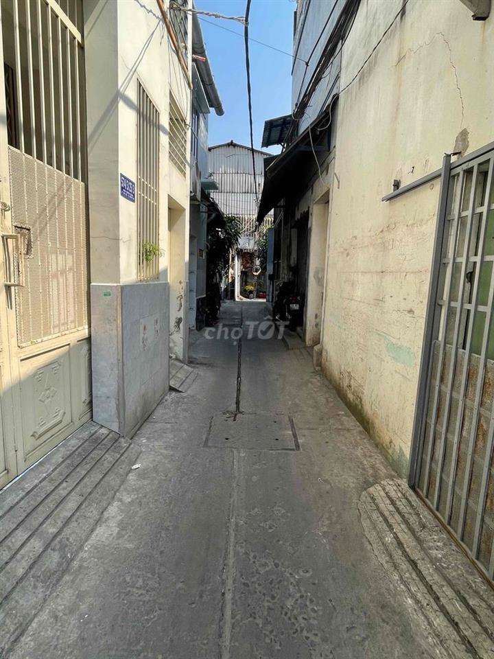 Phòng mới giá rẻ mát mẻ