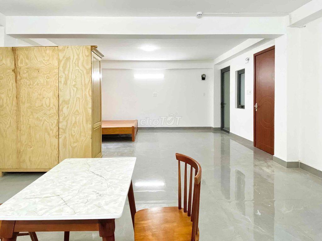 CHO THUÊ STUDIO RỘNG 50m2 NGAY NGÃ TƯ GÒ MÂY