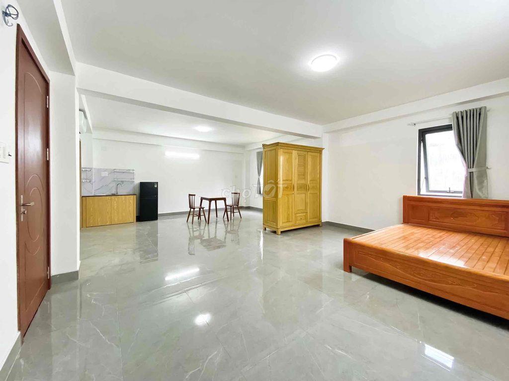 CHO THUÊ STUDIO RỘNG 50m2 NGAY NGÃ TƯ GÒ MÂY