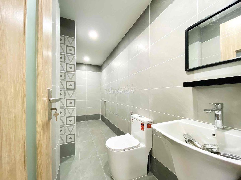CHO THUÊ STUDIO RỘNG 50m2 NGAY NGÃ TƯ GÒ MÂY