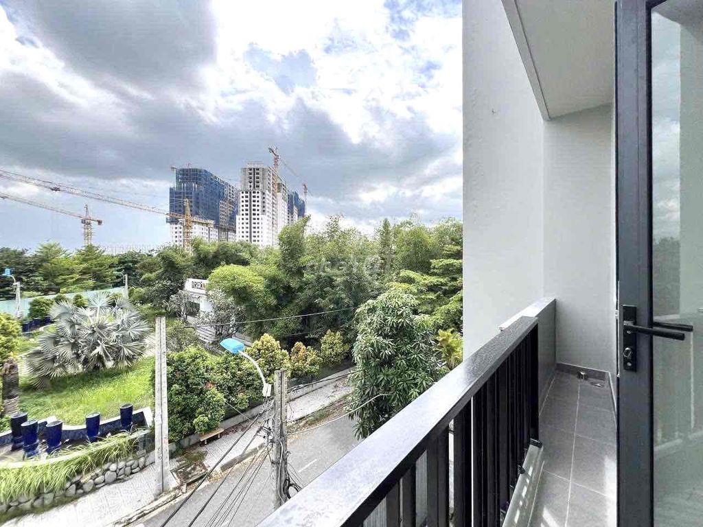 CĂN HỘ BAN CÔNG - FULL NỘI THẤT - KẾ UEH, VHU - VIEW SÔNG