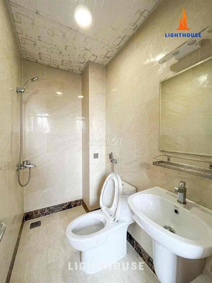 CĂN HỘ FULL NỘI THẤT - RỘNG 30M2 - GIÁ 6tr5 - THANG MÁY - GẦN VAA