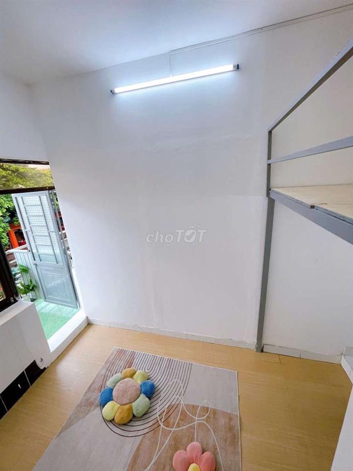 🏡 PHÒNG BAN CÔNG – NGAY LŨY BÁN BÍCH 🌿