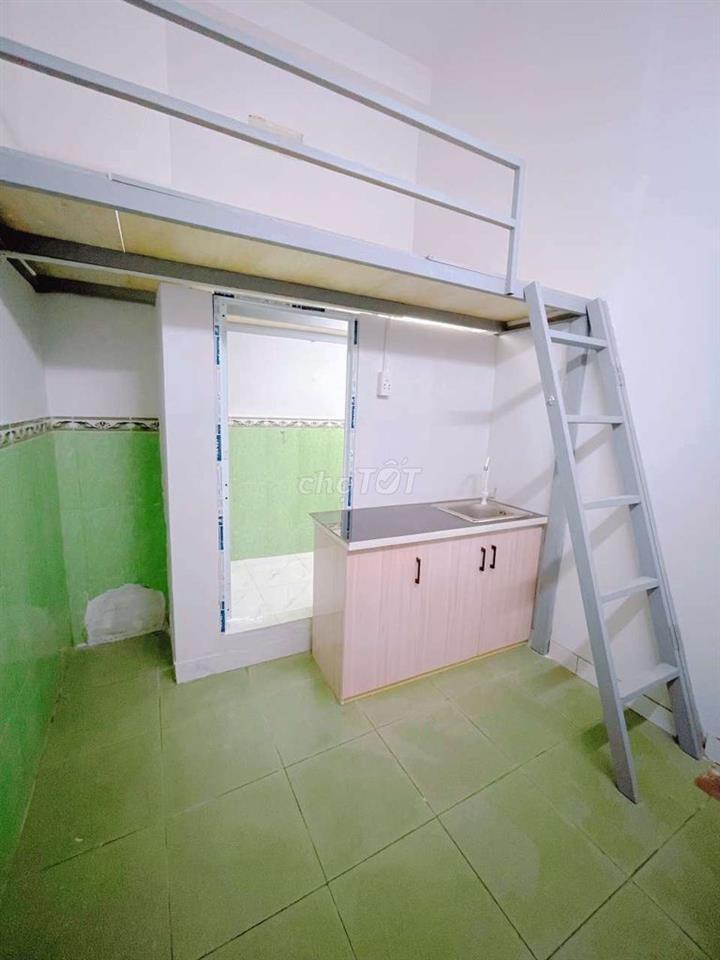 PHÒNG CÓ GÁC SIÊU HẠT DẺ GẦN ĐH VĂN HIẾN - ĐH CÔNG THƯƠNG