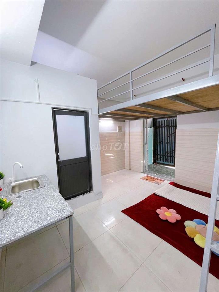 CHÍNH CHỦ CHO THUÊ PHÒNG TRỆT GẦN AEON TÂN PHÚ, HUIT, VHU