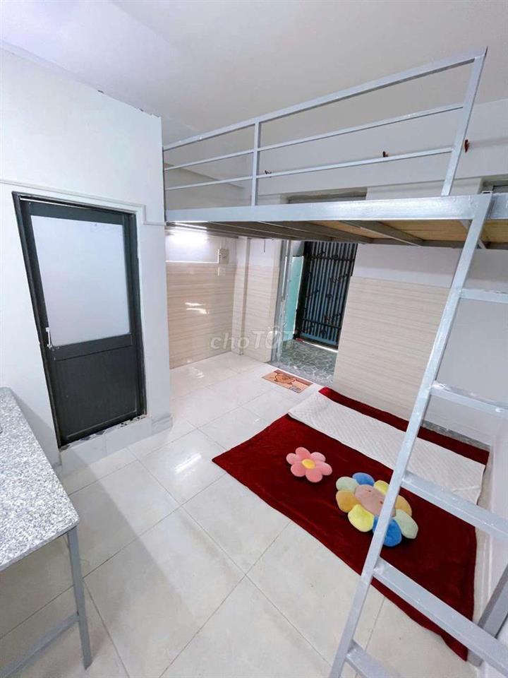 CHÍNH CHỦ CHO THUÊ PHÒNG TRỆT GẦN AEON TÂN PHÚ, HUIT, VHU