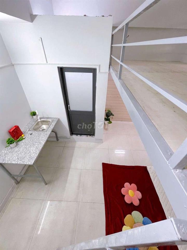 CHÍNH CHỦ CHO THUÊ PHÒNG TRỆT GẦN AEON TÂN PHÚ, HUIT, VHU