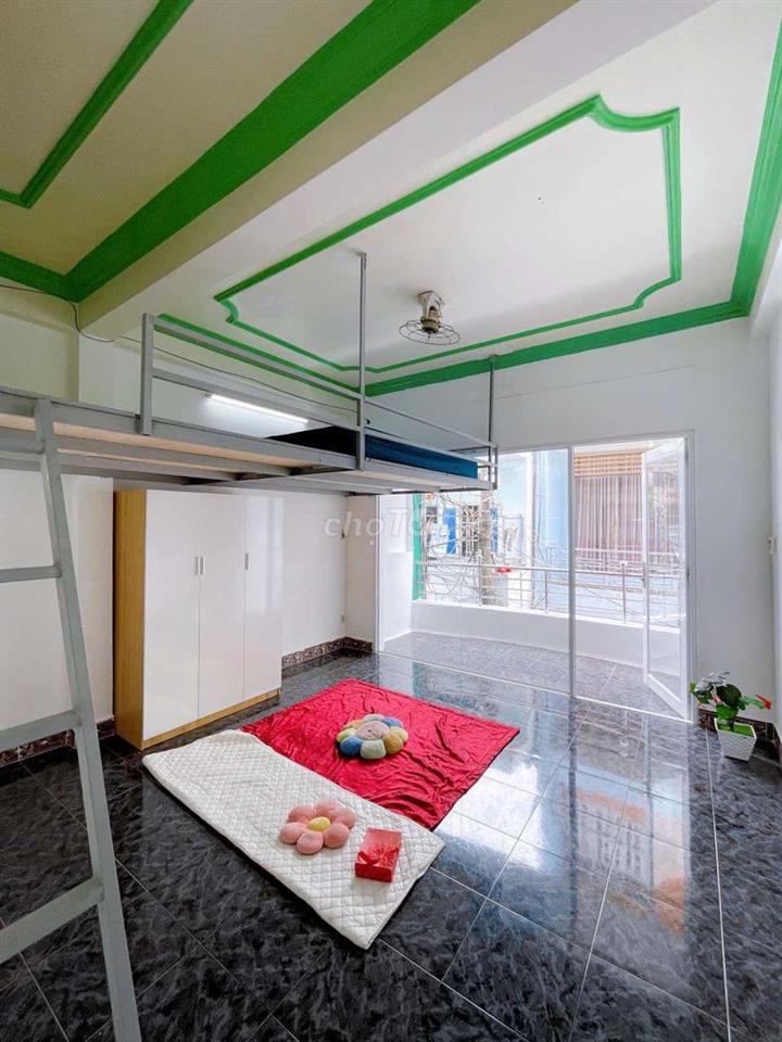 PHÒNG BAN CÔNG RỘNG 30M² – SIÊU THOÁNG 🌿