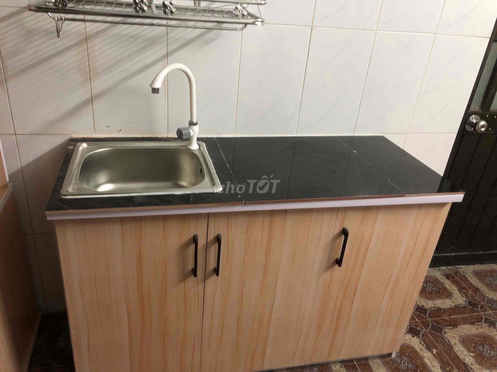 Nhà mặt tiền Tô ký- đối điện Cổng PMQT, Sinh Đi bộ đi học , An Toàn.