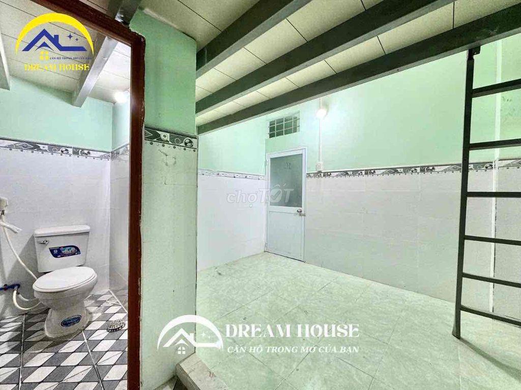 PHÒNG GẦN TRƯỜNG ĐH VĂN HIẾN VÀ ĐẦM SEN