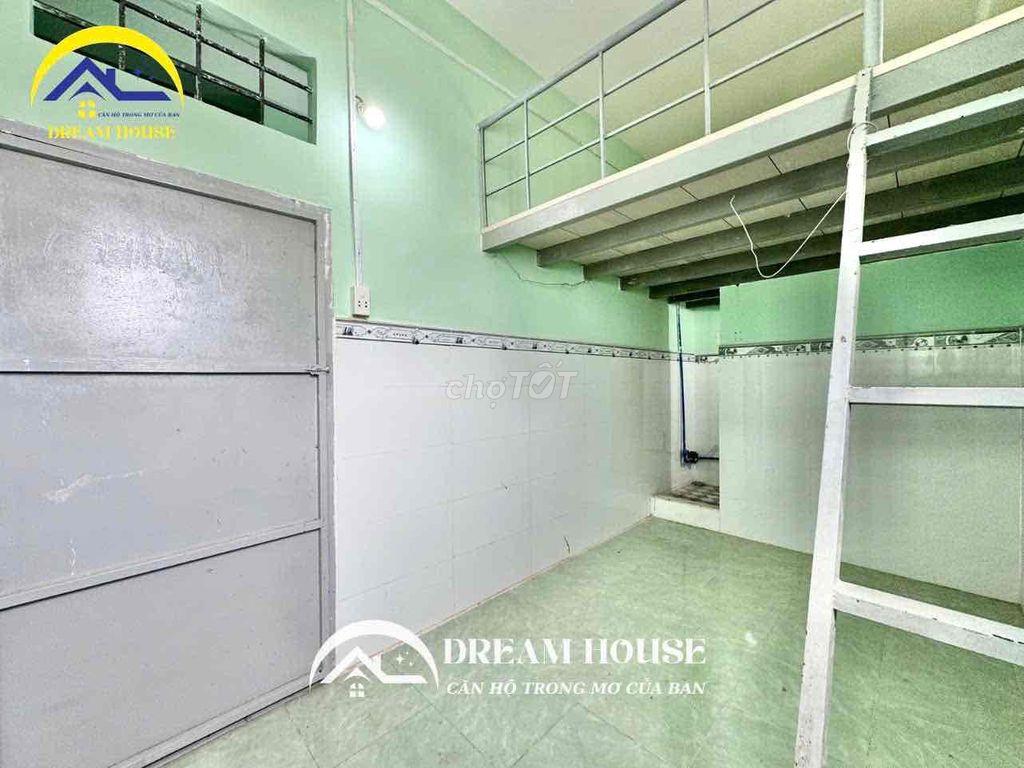 PHÒNG GẦN TRƯỜNG ĐH VĂN HIẾN VÀ ĐẦM SEN