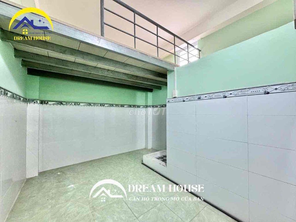 PHÒNG GẦN TRƯỜNG ĐH VĂN HIẾN VÀ ĐẦM SEN