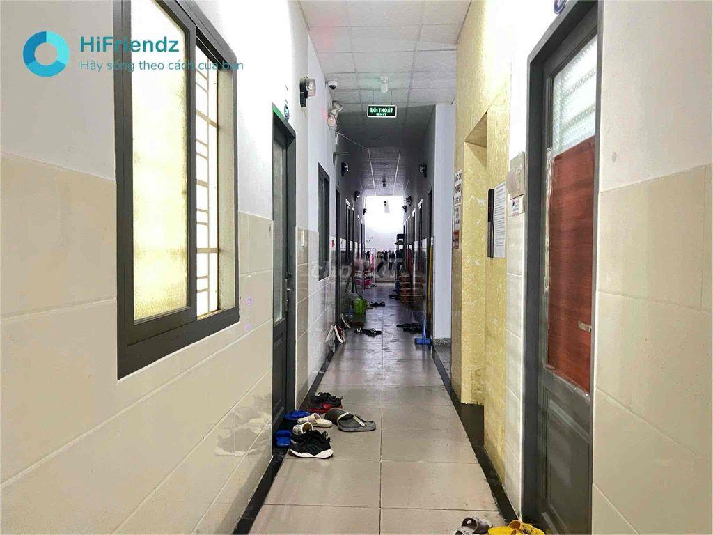 Phòng rộng gác cao, FULL nội thất đg Lê Văn Phan thuận tiện di chuyển