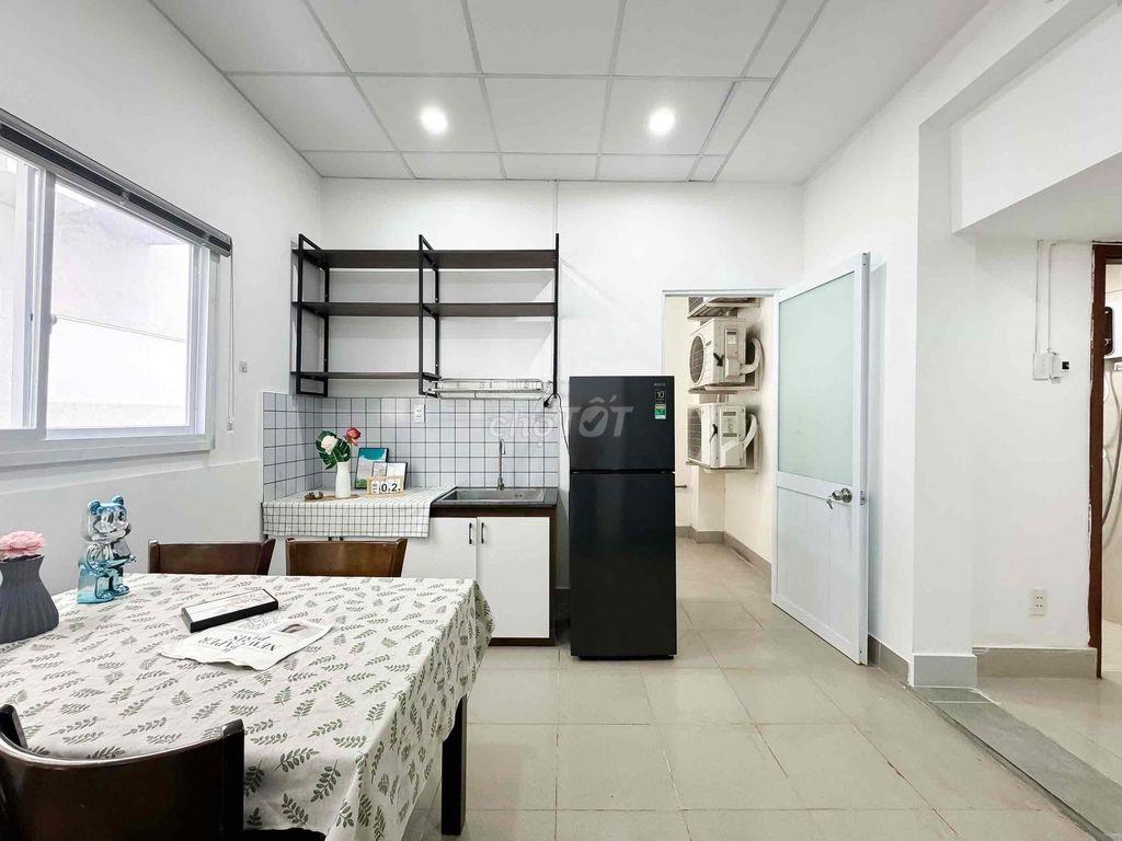 Căn hộ 1PN tách bếp Full nội thất gần VHU Âu Cơ - LBB