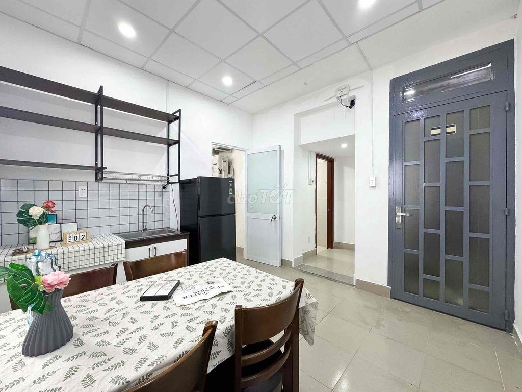 Căn hộ 1PN tách bếp Full nội thất gần VHU Âu Cơ - LBB