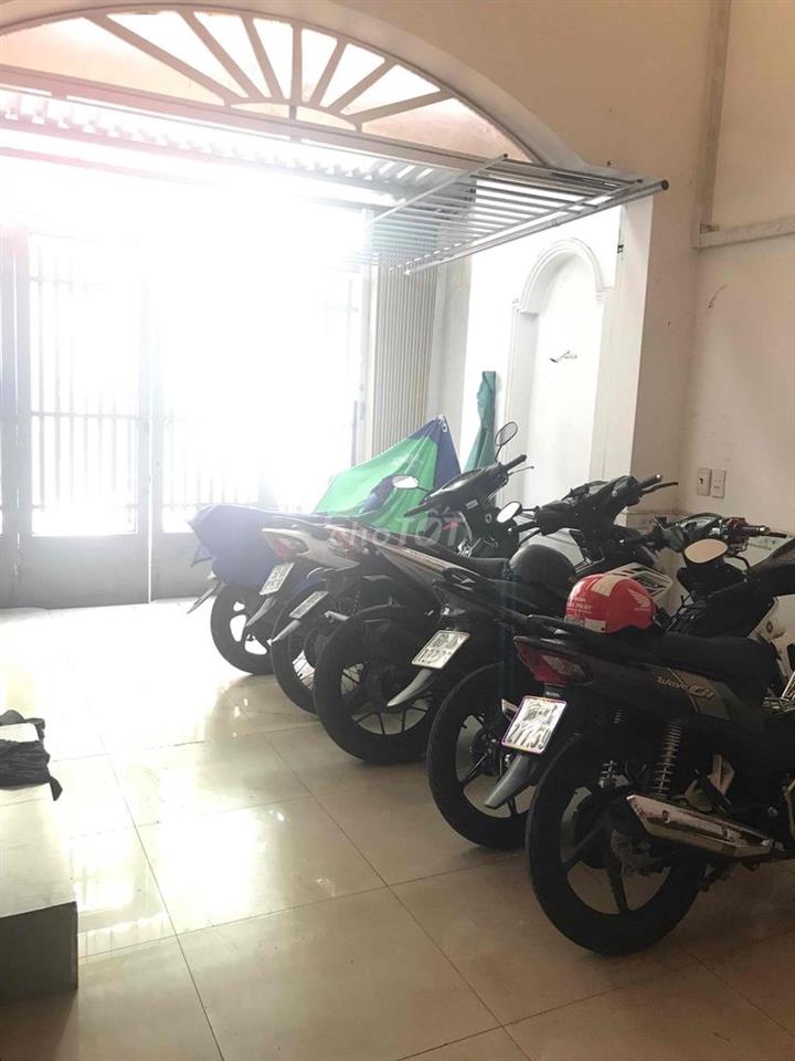 Phòng trọ ngay ngã tư bốn xã Lê Văn Quới