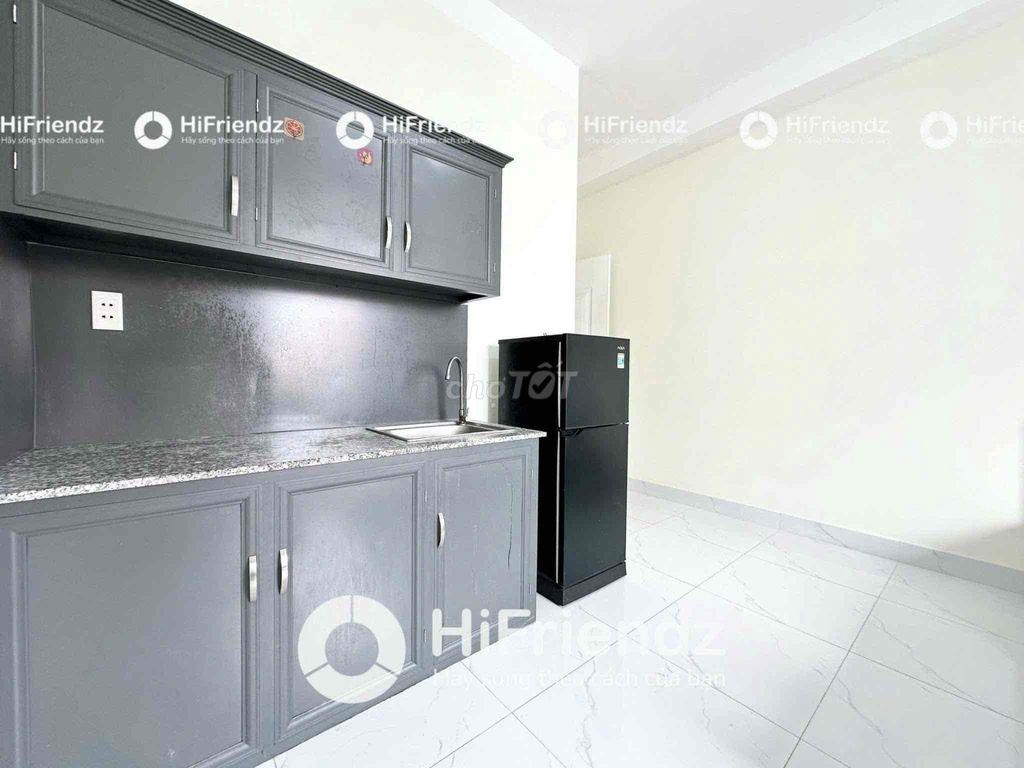 CHO THUÊ PHÒNG BANCOL CHỈ TÍNH ĐIỆN NƯỚC NGAY LUỸ BÁN BÍCH,ĐẦM SEN