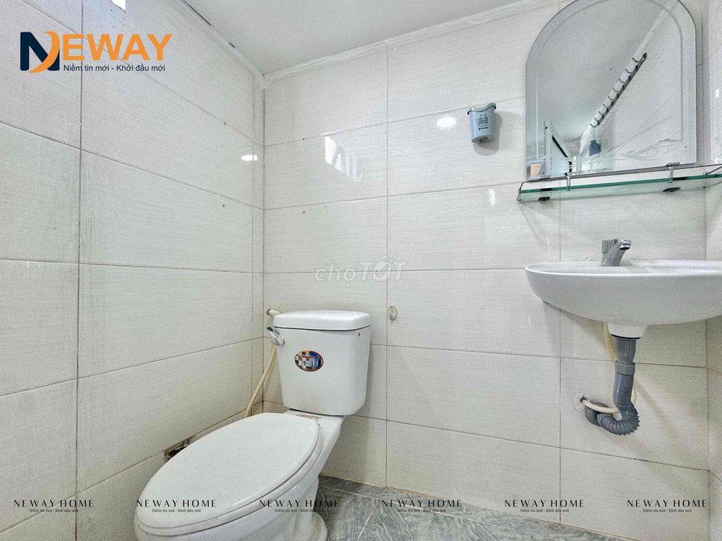 CHO THUÊ PHÒNG GÁC CỬA SỔ TRỜI SẴN NỘI THẤT NGAY ÂU CƠ,ĐH VĂN HIẾN