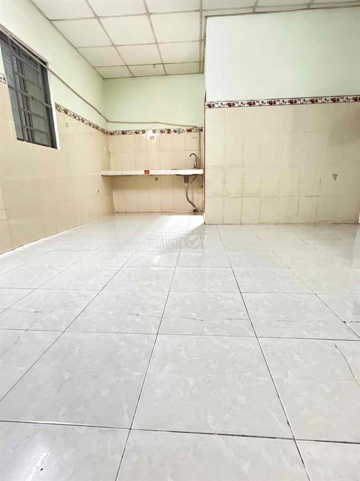 PHÒNG TRỌ - SẴN MÁY LẠNH