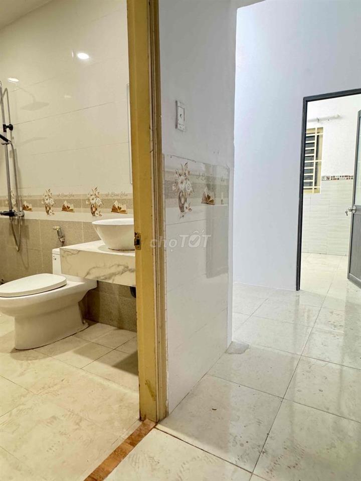 CHO THUÊ NGUYÊN TẦNG 1 - 2PN - 1 BẾP - 1WC