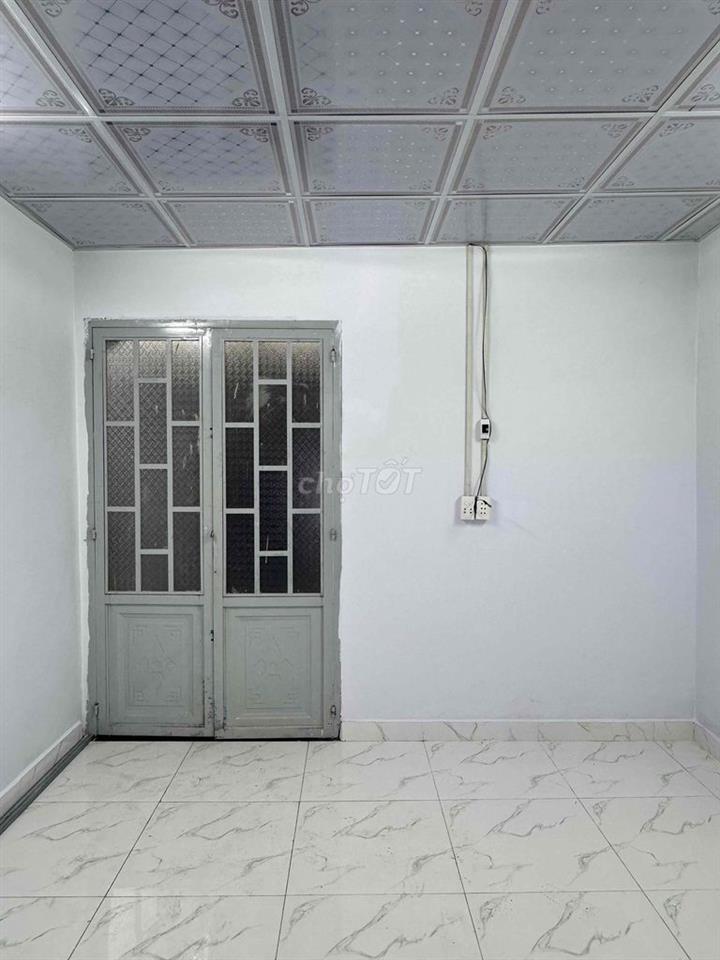PHÒNG - 1 TRỆT - 1 GÁC - 2WC