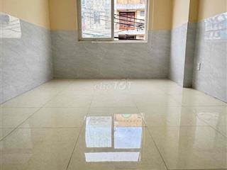 PHÒNG MỚI - CỬA SỔ - BAN CÔNG