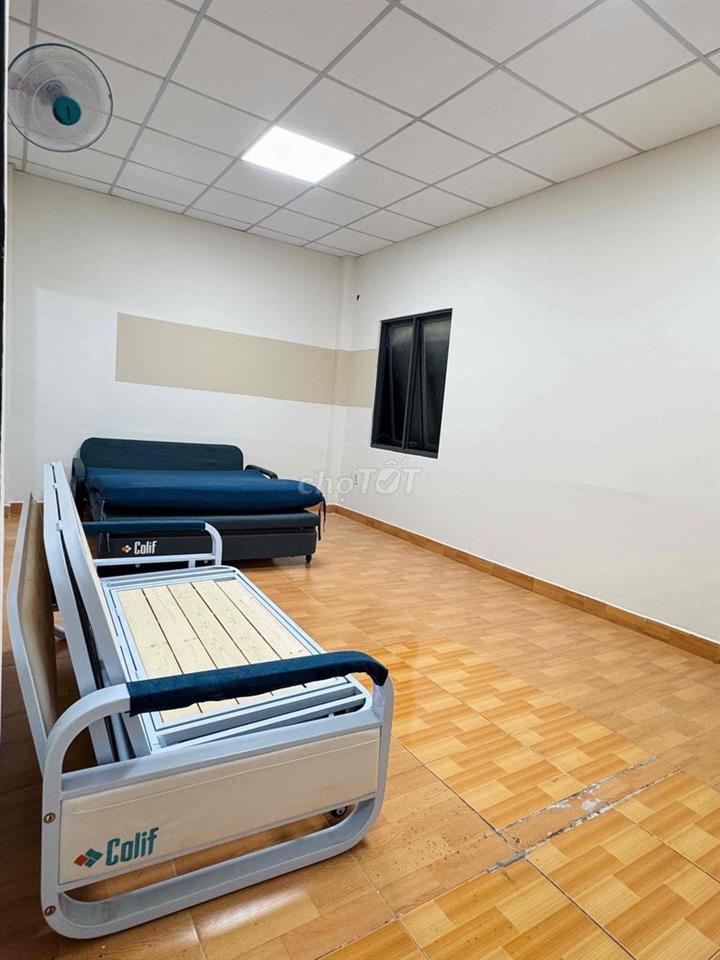 PHÒNG MỚI - CỬA SỔ THOÁNG MÁT