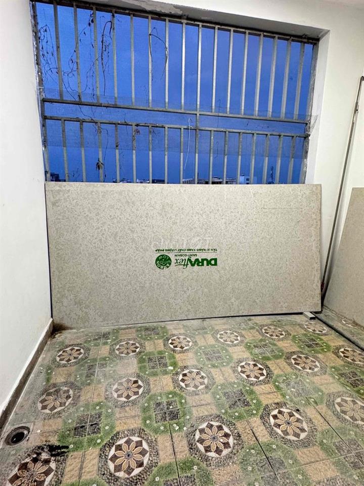 CHO THUÊ NGUYÊN TẦNG 3 - 2PN - 1WC - KHU TÊN LỬA