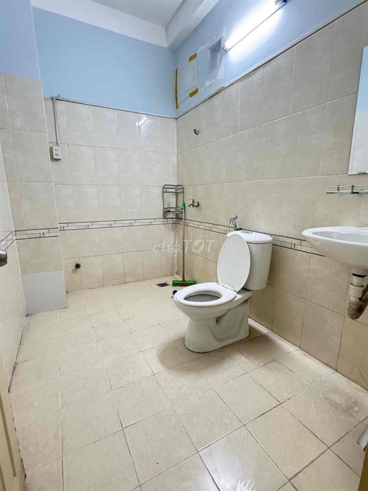 CHO THUÊ NGUYÊN TẦNG 3 - 2PN - 1WC - KHU TÊN LỬA