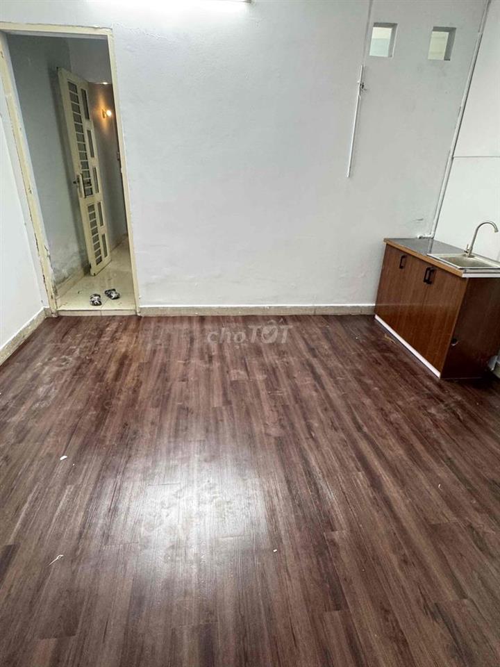 PHÒNG SIÊU LỚN - 2PN - 1WC - KHU TÊN LỬA