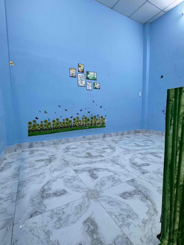 TẦNG TRỆT