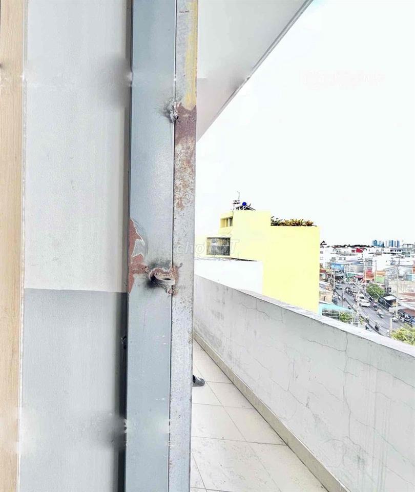 PHÒNG BANCOL - MÁY LẠNH - GÁC GỖ - TỦ ĐỒ - THANG MÁY