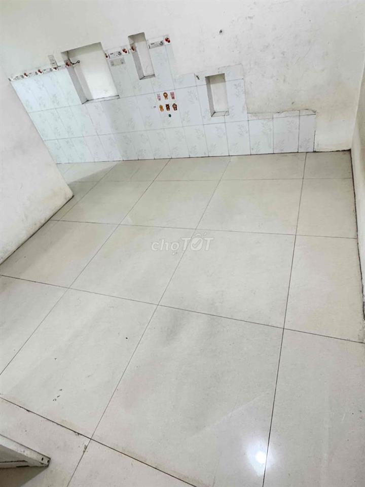 PHÒNG BAN CÔNG ( 78m2 ) - MÁY LẠNH - 1PN - 1WC