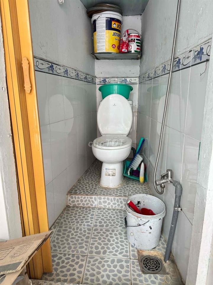 CHO THUÊ NHÀ NHỎ NGUYÊN CĂN - 1 TRỆT - 1 GÁC - 1WC - BAN CÔNG