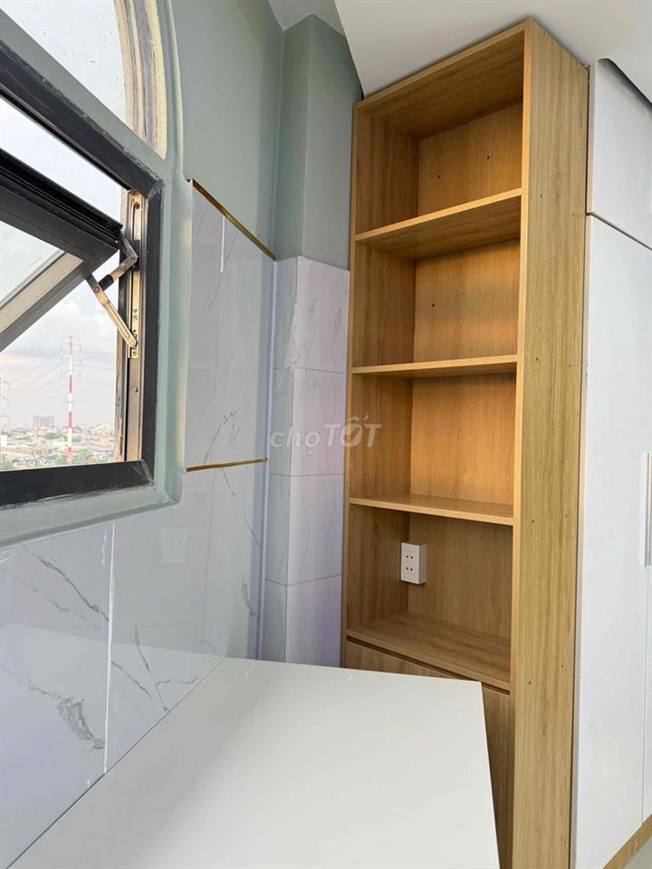 PHÒNG FULL NỘI THẤT - SIÊU RỘNG - THANG MÁY