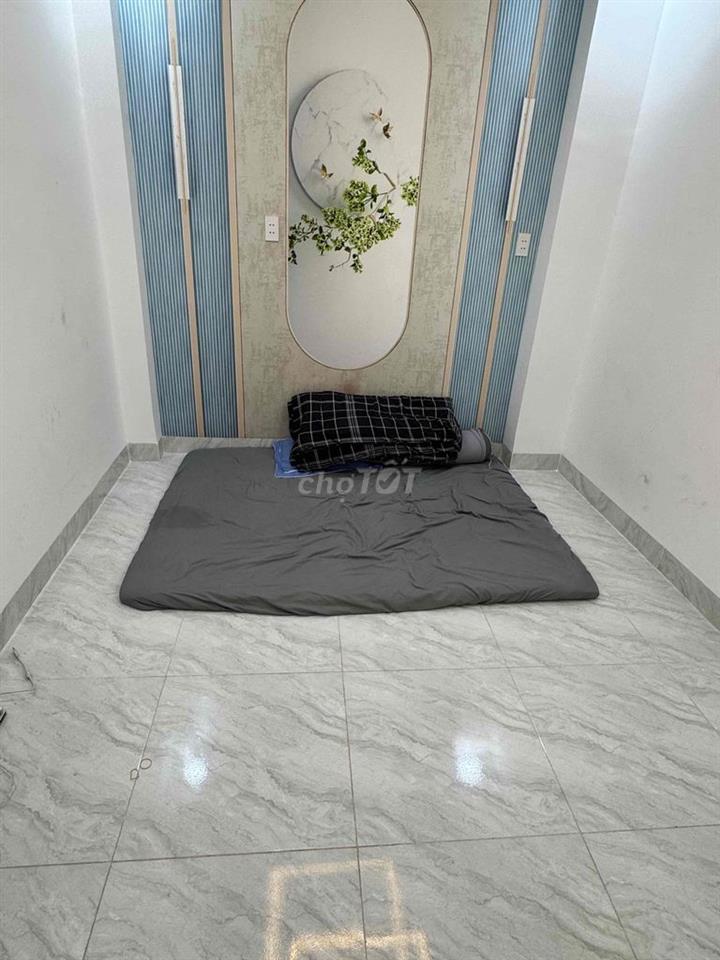 CHO THUÊ NGUYÊN TẦNG 3 - 2PN - 2 MÁY LẠNH - 2 NỆM - 1WC